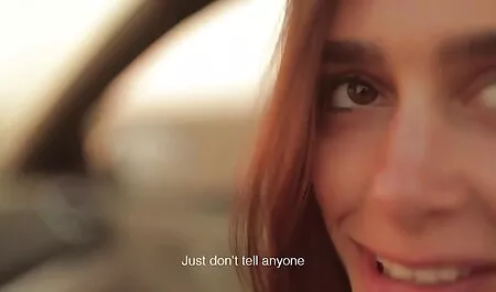 Ota nuori nainen sormetus video rahojesi alle.