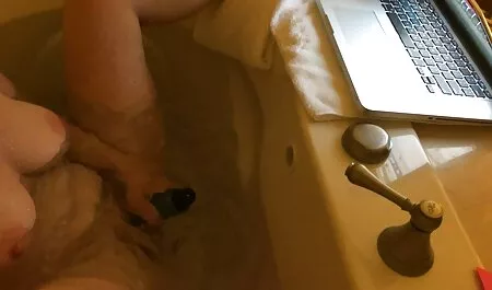 Mehukas tytöt alalla pieni pillu