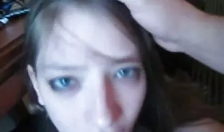 Valmentaja pitää hauskaa oppilaiden kanssa. karvainen porno