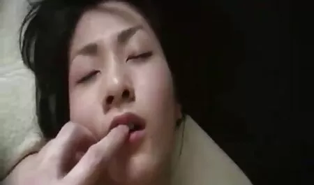 Orgasmi vanhempi nainen porno tyttö