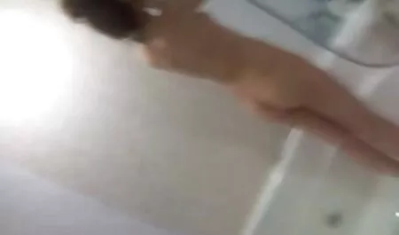 Blondi, kutsua ystäviä tallentaa amatööri porno pillu video