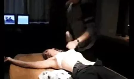 Huijaaminen tyttö miehensä kanssa tumma porno vanha nainen iho