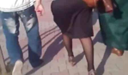 Seksiä tyttöjen kanssa mies kypsät pillut olla rikas