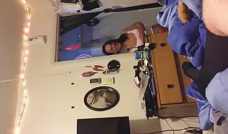 Tytöt kanssa rauhallinen porno pillu