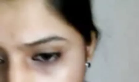 Upea paljasta pillua porno söpö tyttö